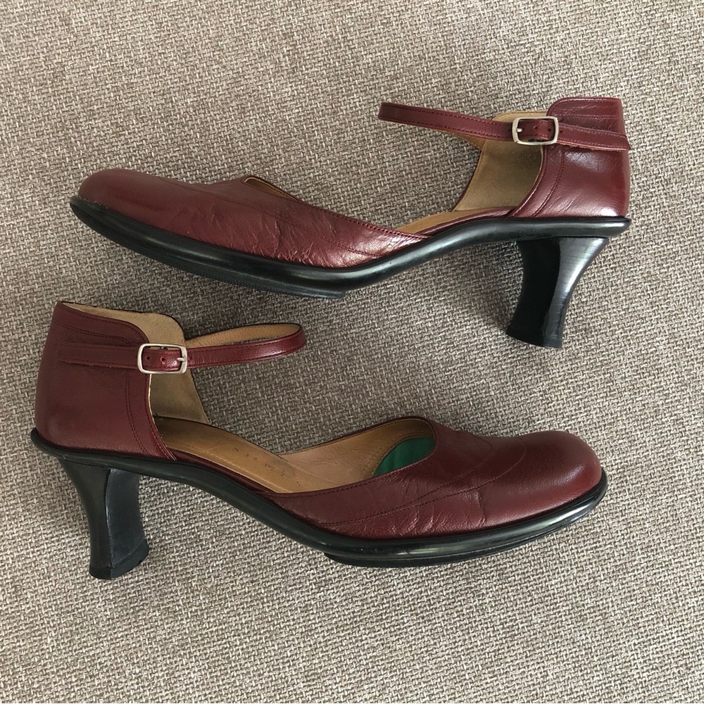 Gentle Souls Burgundy Heels with Classic Design